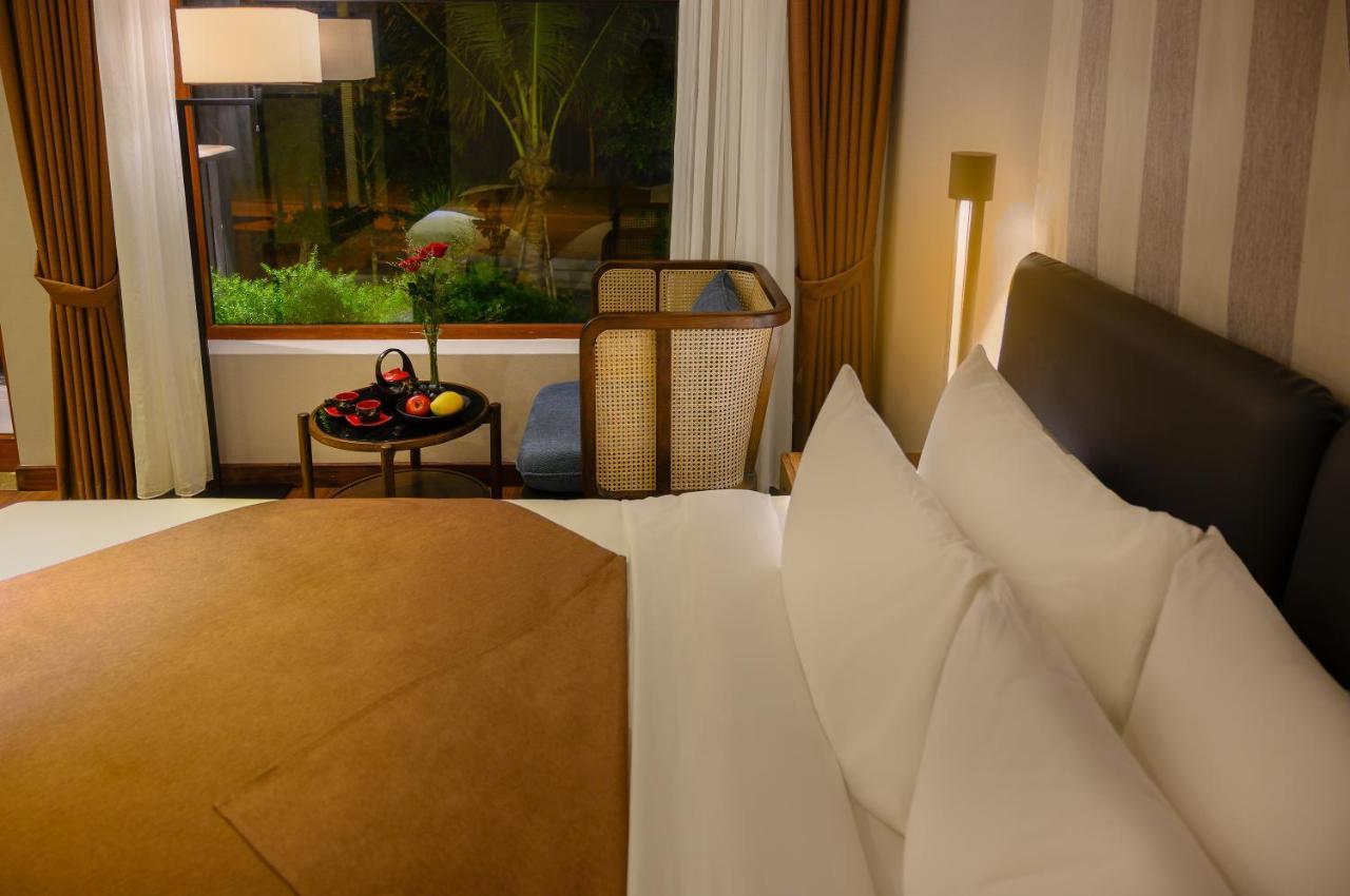 The Blossom Hoi An Ocean Front Hotel & Spa 외부 사진