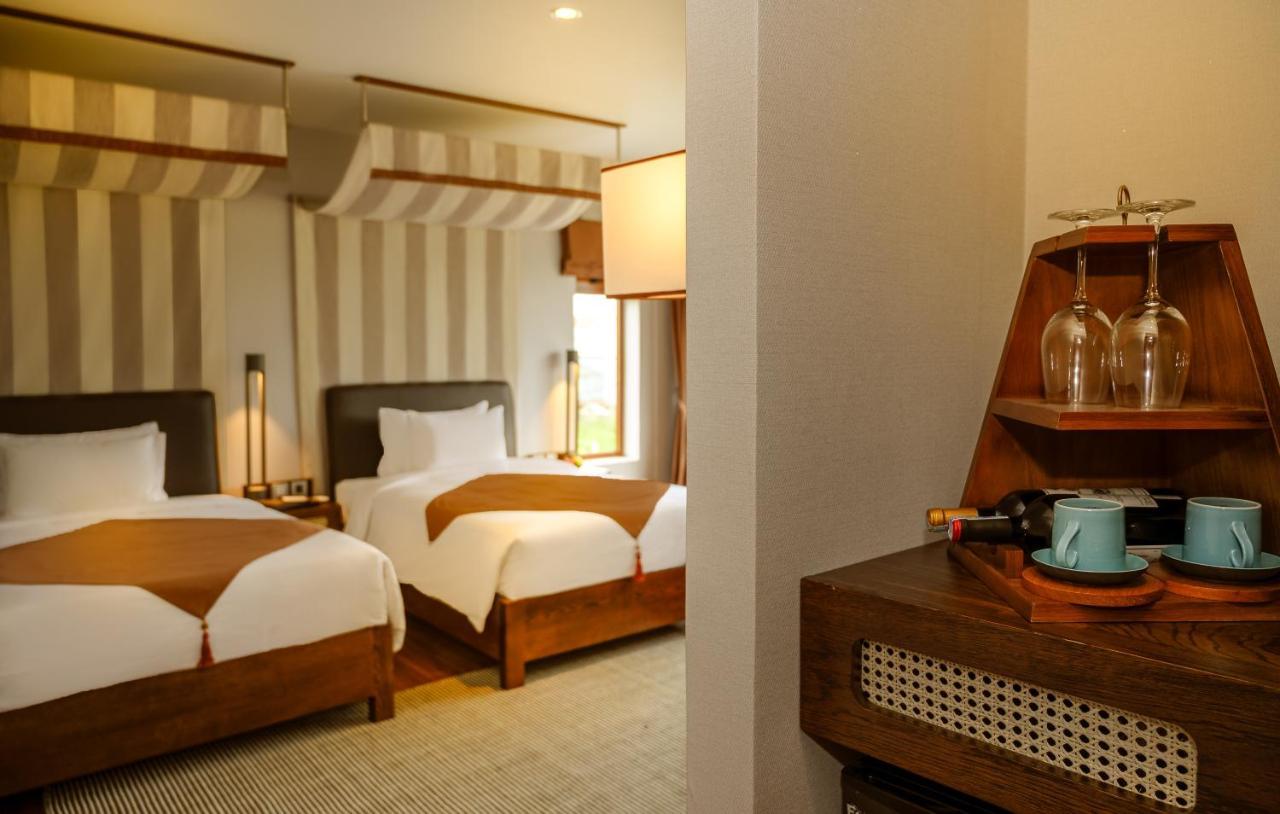 The Blossom Hoi An Ocean Front Hotel & Spa 외부 사진