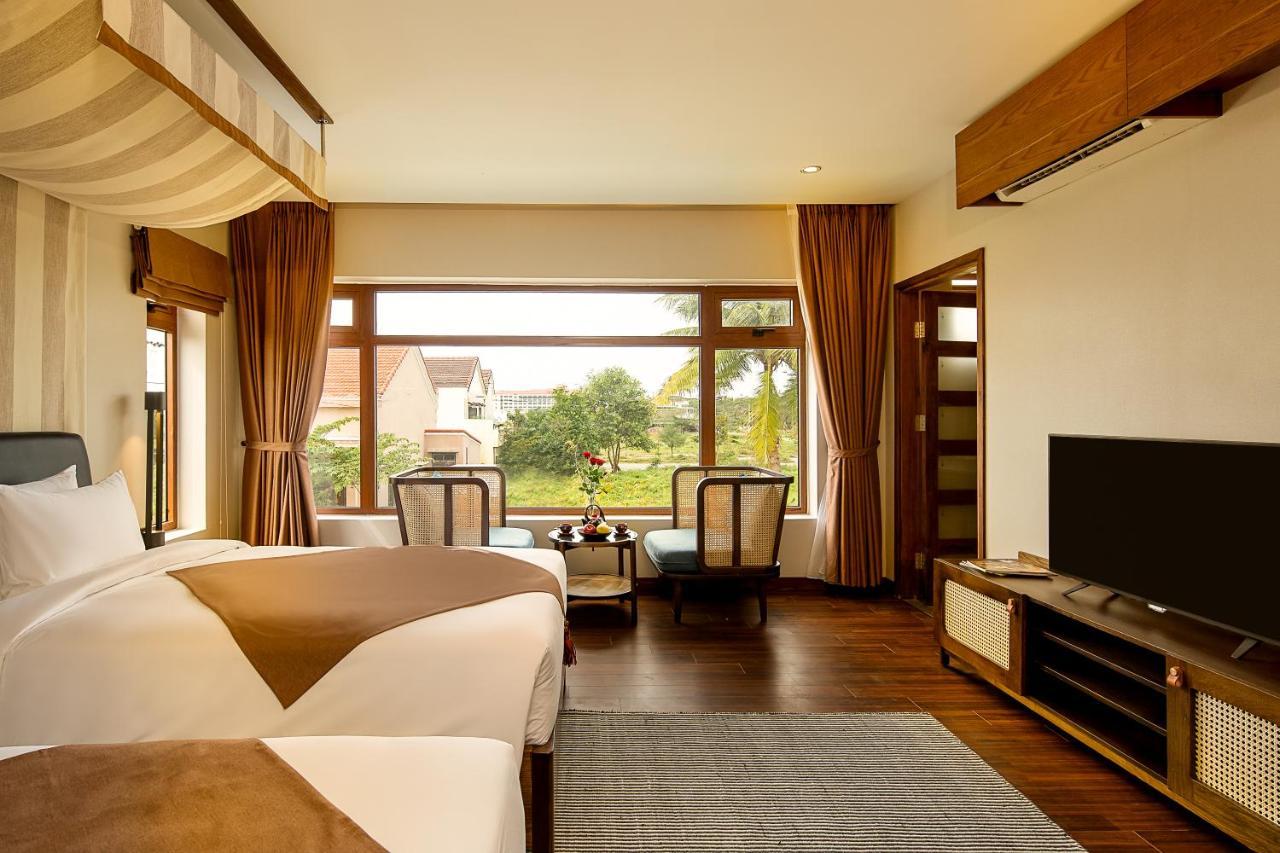 The Blossom Hoi An Ocean Front Hotel & Spa 외부 사진