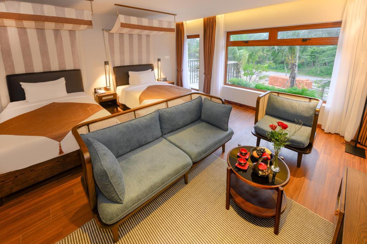 The Blossom Hoi An Ocean Front Hotel & Spa 외부 사진